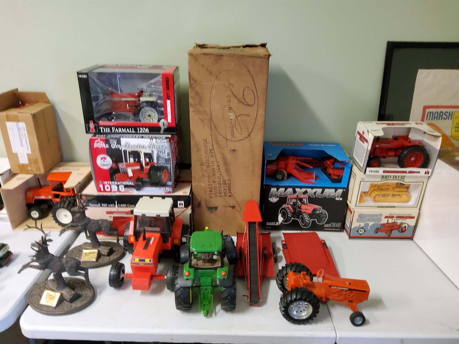 Property photo 38 - TIMED ONLINE ONLY - PERSONAL PROPERTY AUCTION - WHITLEY COUNTY, INDIANA