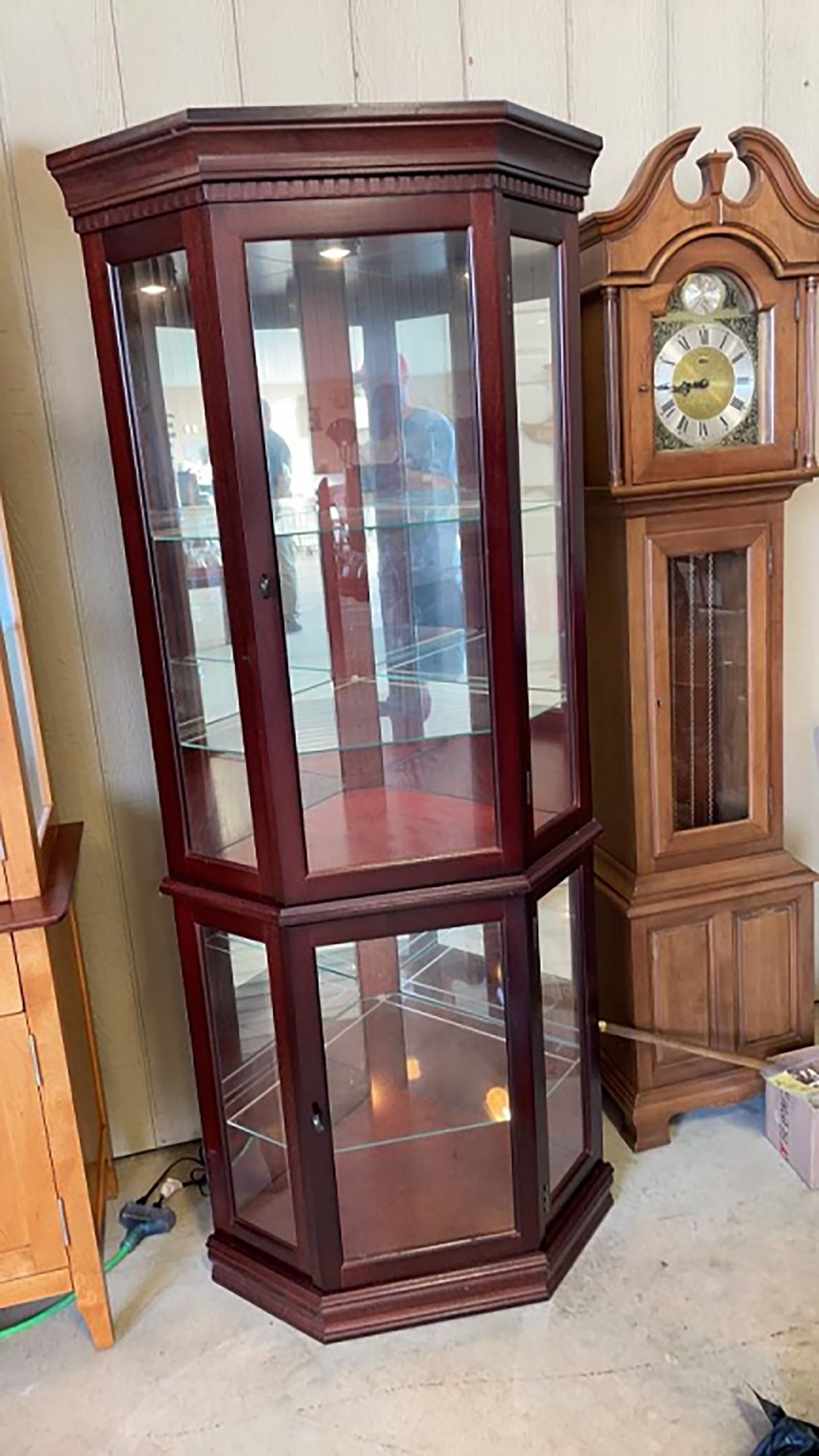 Property photo 324 - TIMED ONLINE ONLY - PERSONAL PROPERTY AUCTION - ALLEN COUNTY, INDIANA