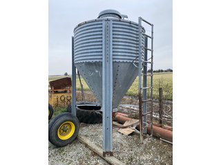 Property photo 26 - TIMED ONLINE ONLY!! SMALL FARM EQUIPMENT AND MISC TIMED ONLINE AUCTION