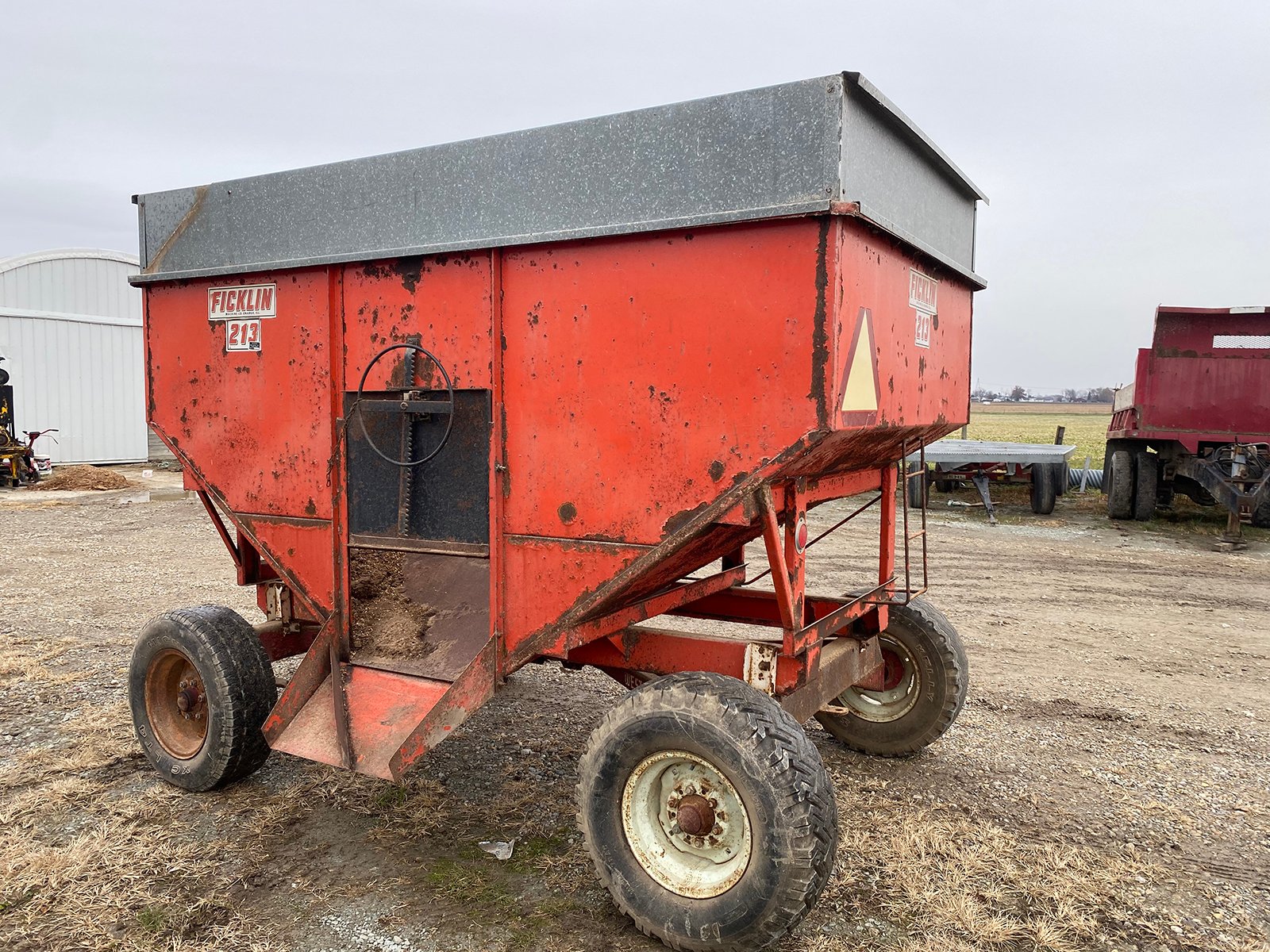 Property photo 31 - TIMED ONLINE ONLY!! SMALL FARM EQUIPMENT AND MISC TIMED ONLINE AUCTION
