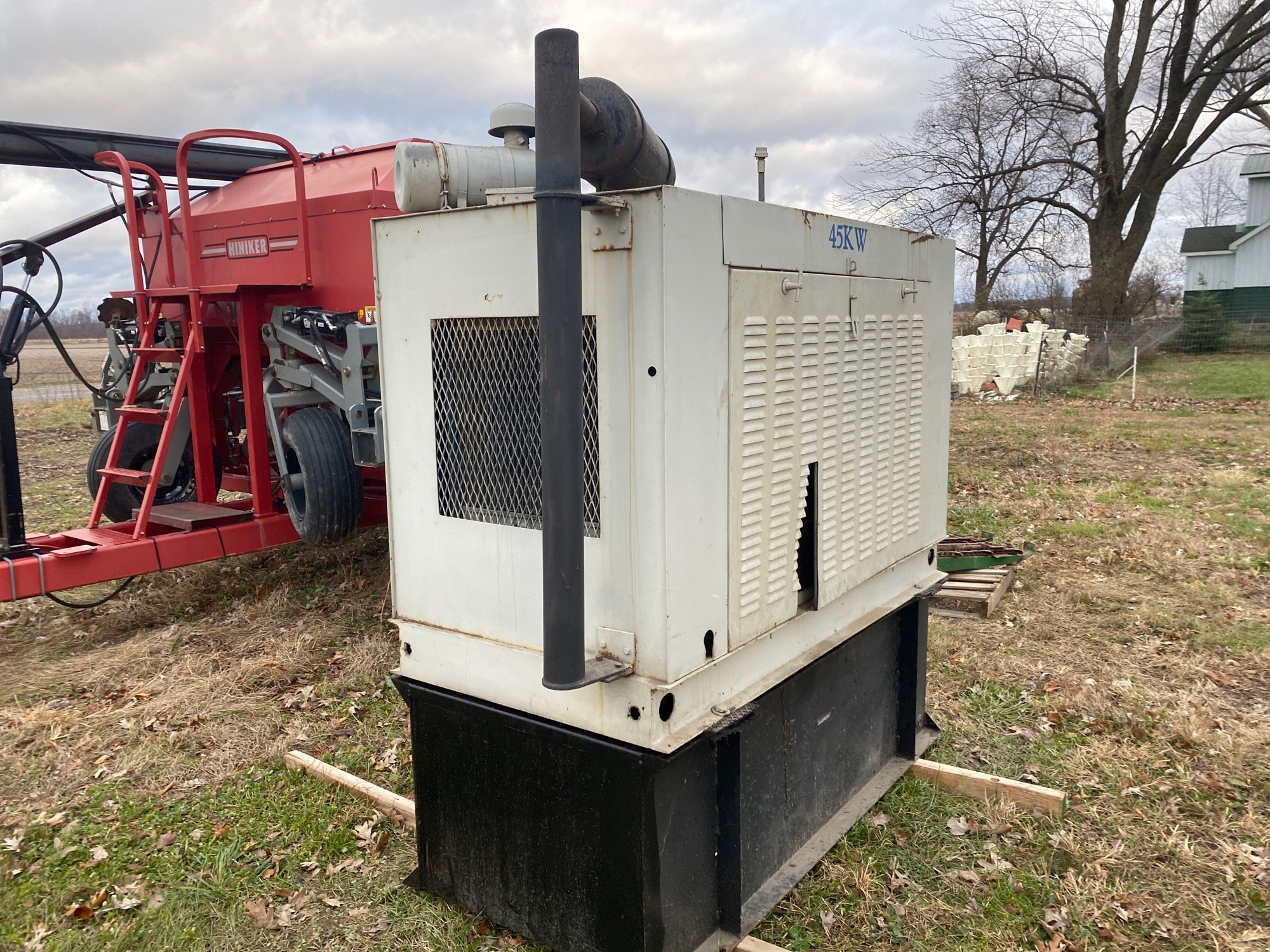 Property photo 13 - TIMED ONLINE ONLY!! SMALL FARM EQUIPMENT AND MISC TIMED ONLINE AUCTION