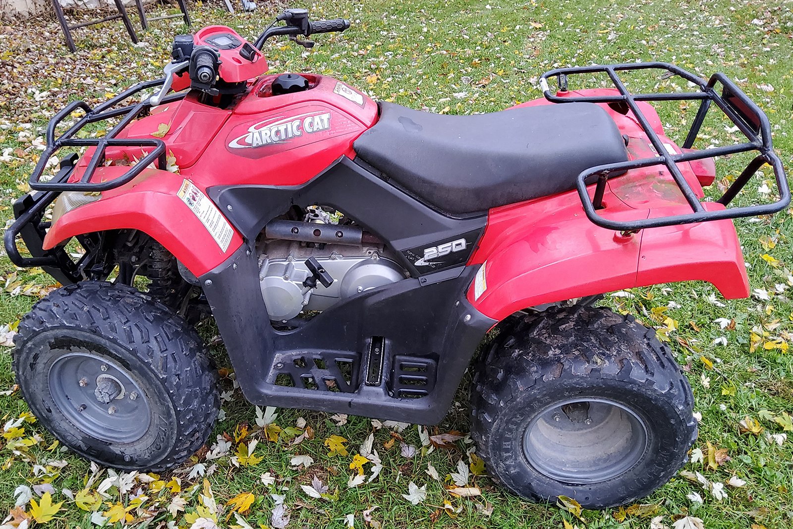 Property photo 9 - TIMED ONLINE ONLY - PERSONAL PROPERTY AUCTION - WHITLEY COUNTY, INDIANA