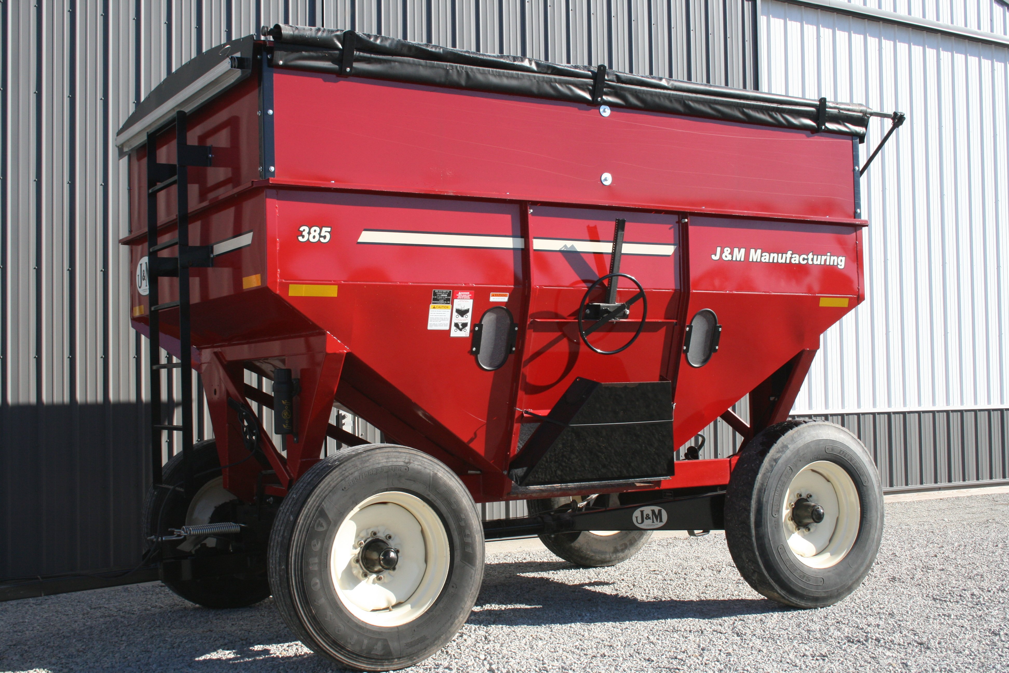 Property photo 14 - FARM EQUIPMENT AUCTION - NOBLESVILLE, IN