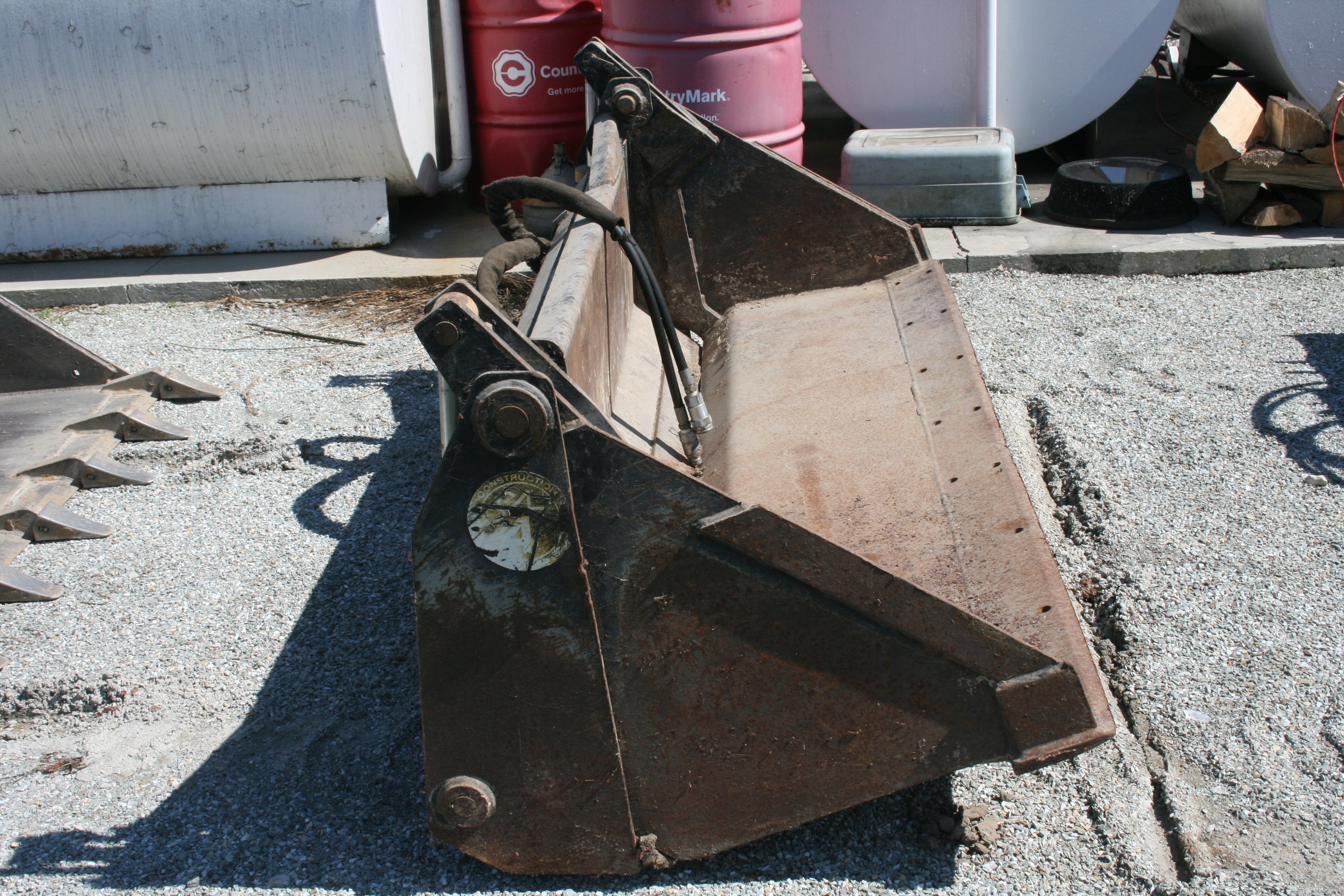 Property photo 30 - FARM EQUIPMENT AUCTION - NOBLESVILLE, IN
