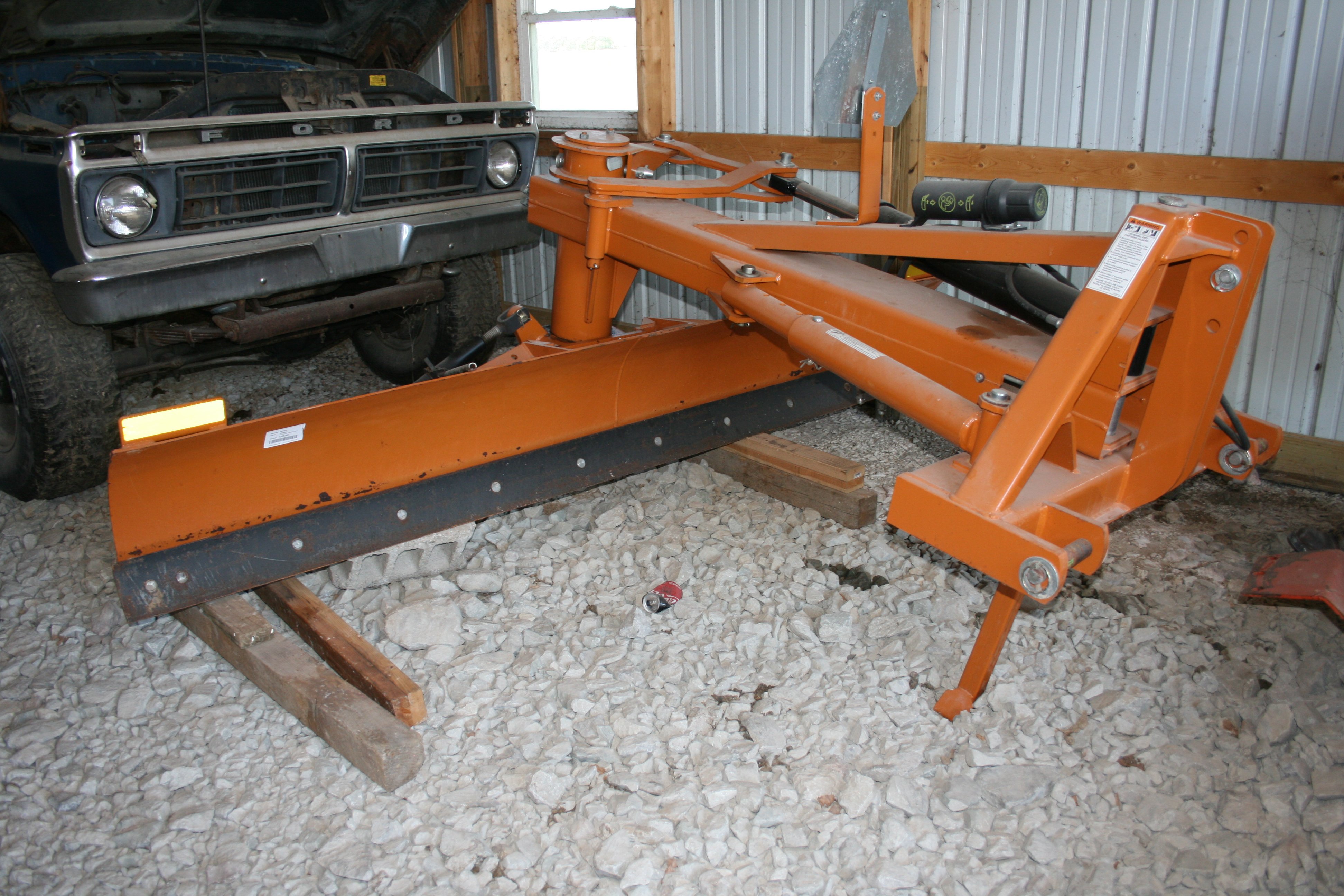 Property photo 32 - FARM EQUIPMENT AUCTION - NOBLESVILLE, IN
