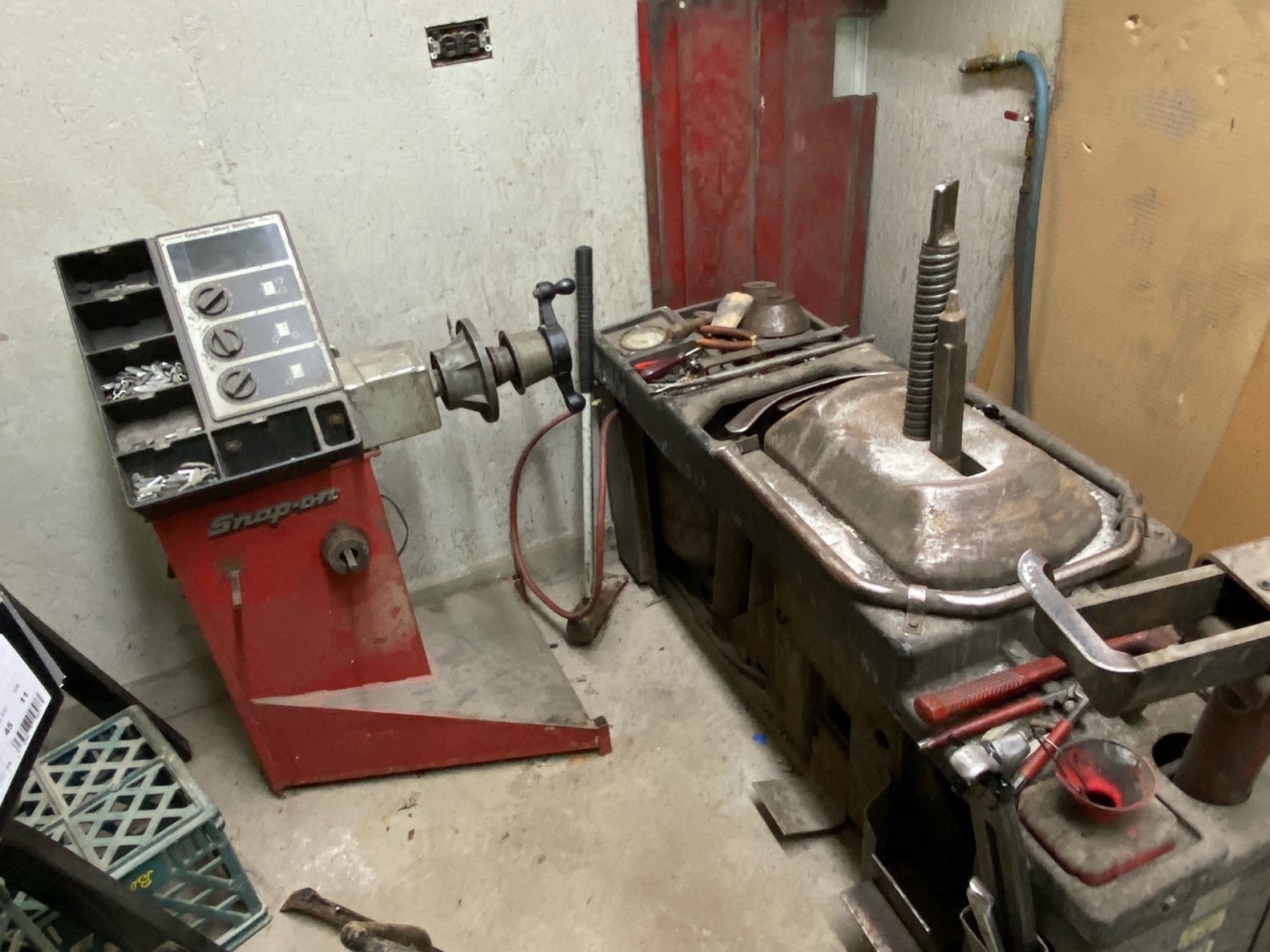 Property photo 5 - TIMED ONLINE ONLY AUCTION - PLYMOUTH, IN