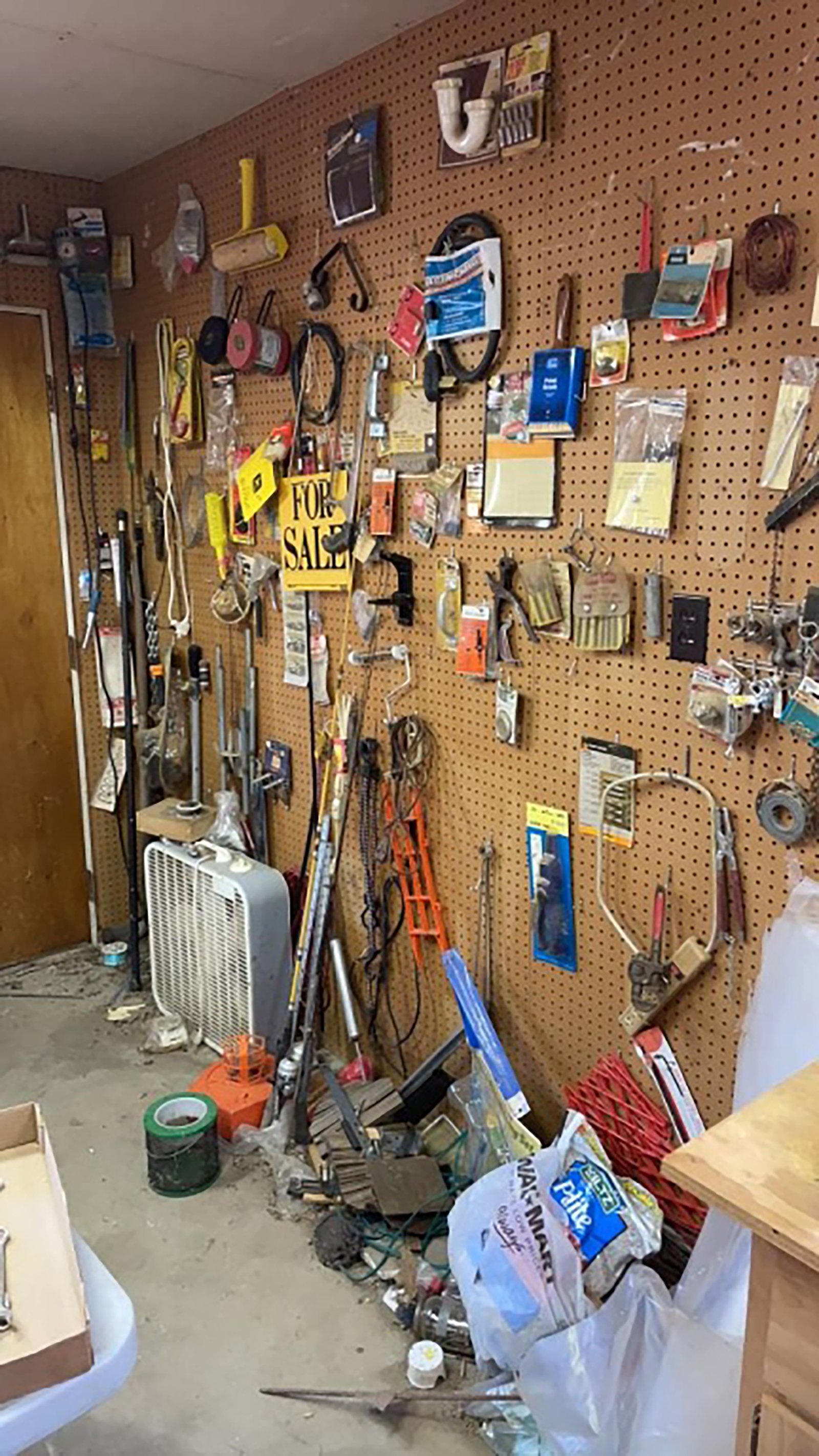Property photo 82 - TIMED ONLINE ONLY AUCTION - PERSONAL PROPERTY - AUBURN, IN