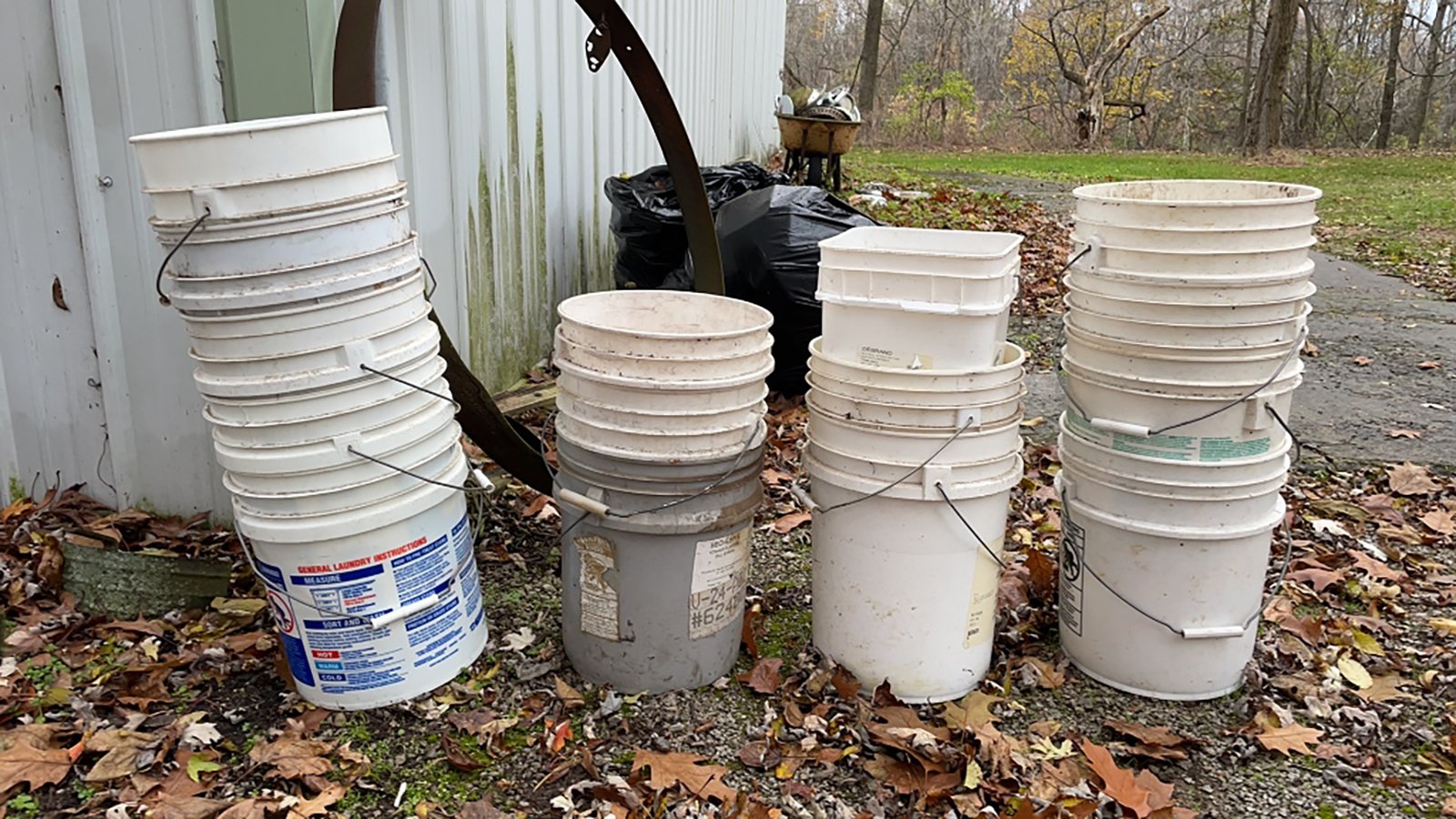 Property photo 165 - TIMED ONLINE ONLY AUCTION - PERSONAL PROPERTY - AUBURN, IN