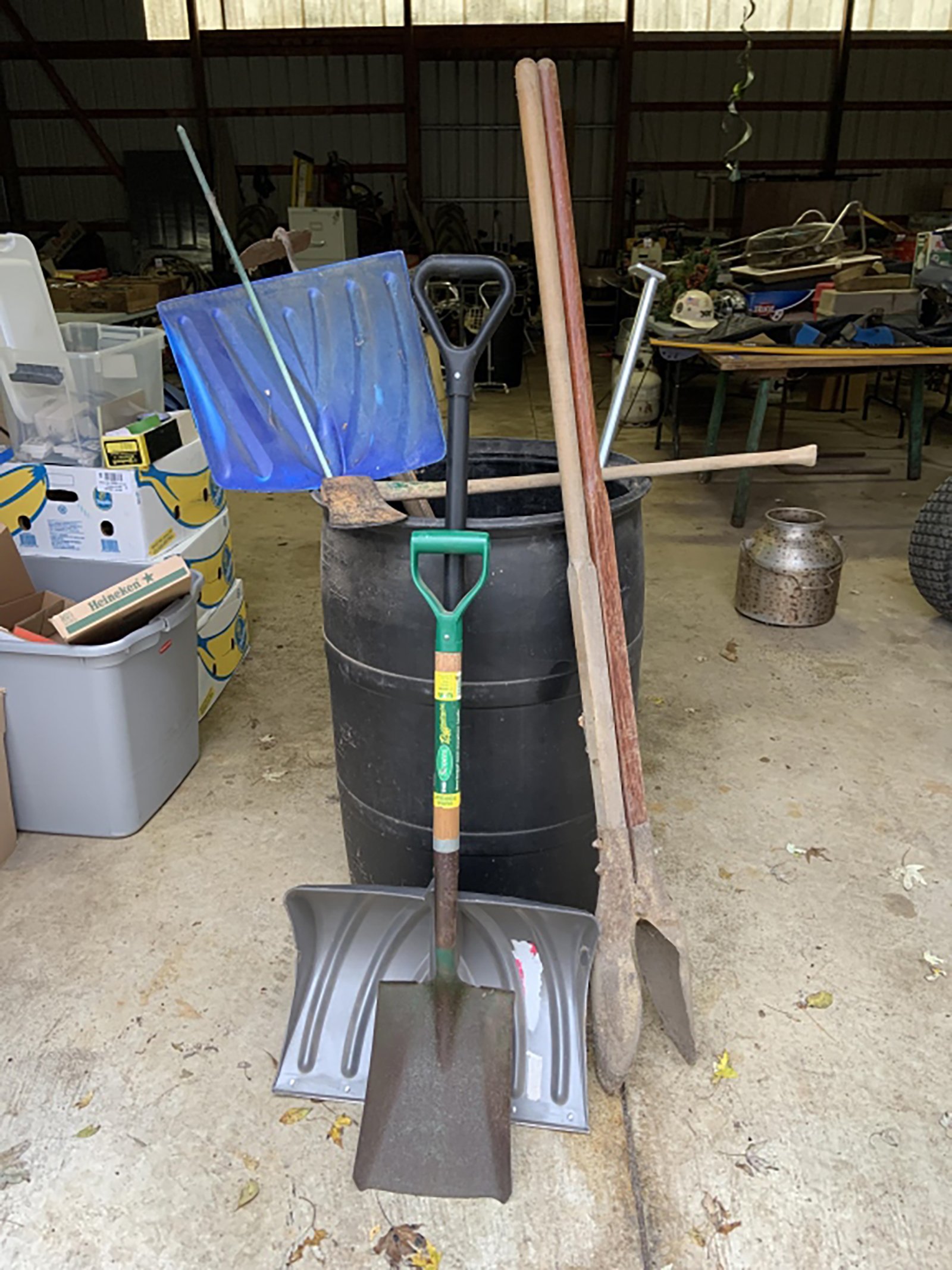 Property photo 200 - TIMED ONLINE ONLY AUCTION - PERSONAL PROPERTY - AUBURN, IN