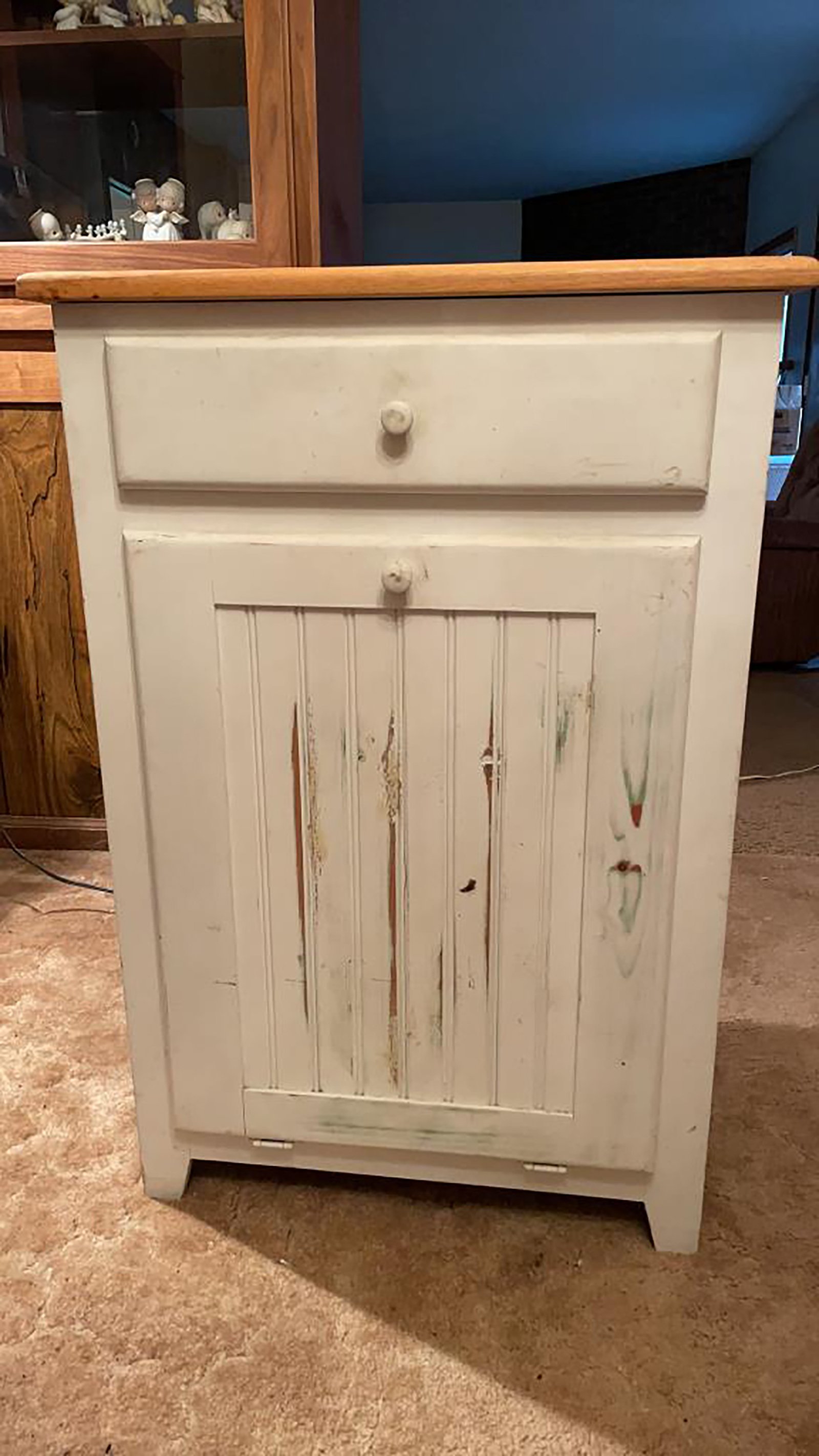 Property photo 227 - TIMED ONLINE ONLY AUCTION - PERSONAL PROPERTY - AUBURN, IN
