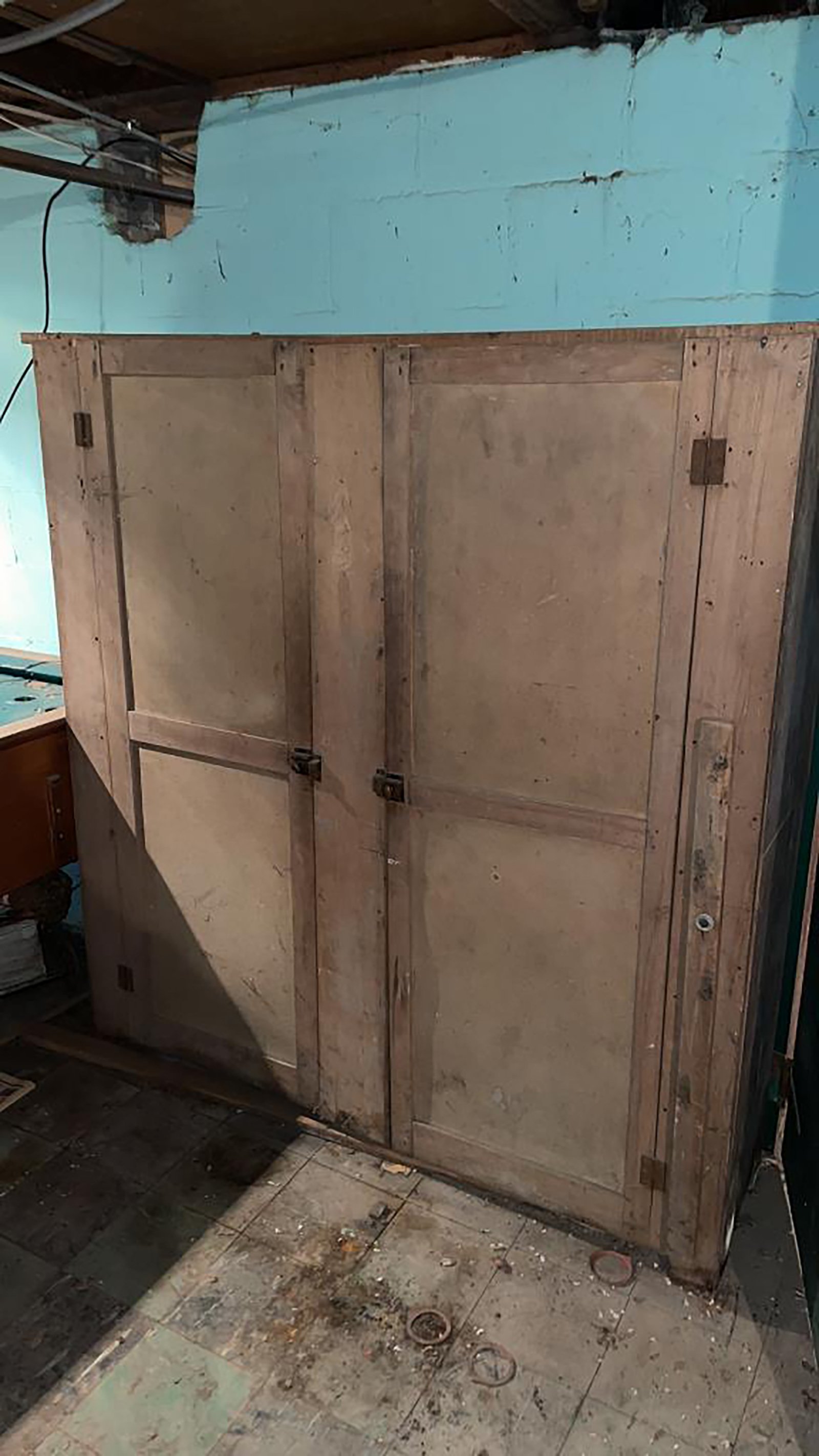 Property photo 276 - TIMED ONLINE ONLY AUCTION - PERSONAL PROPERTY - AUBURN, IN