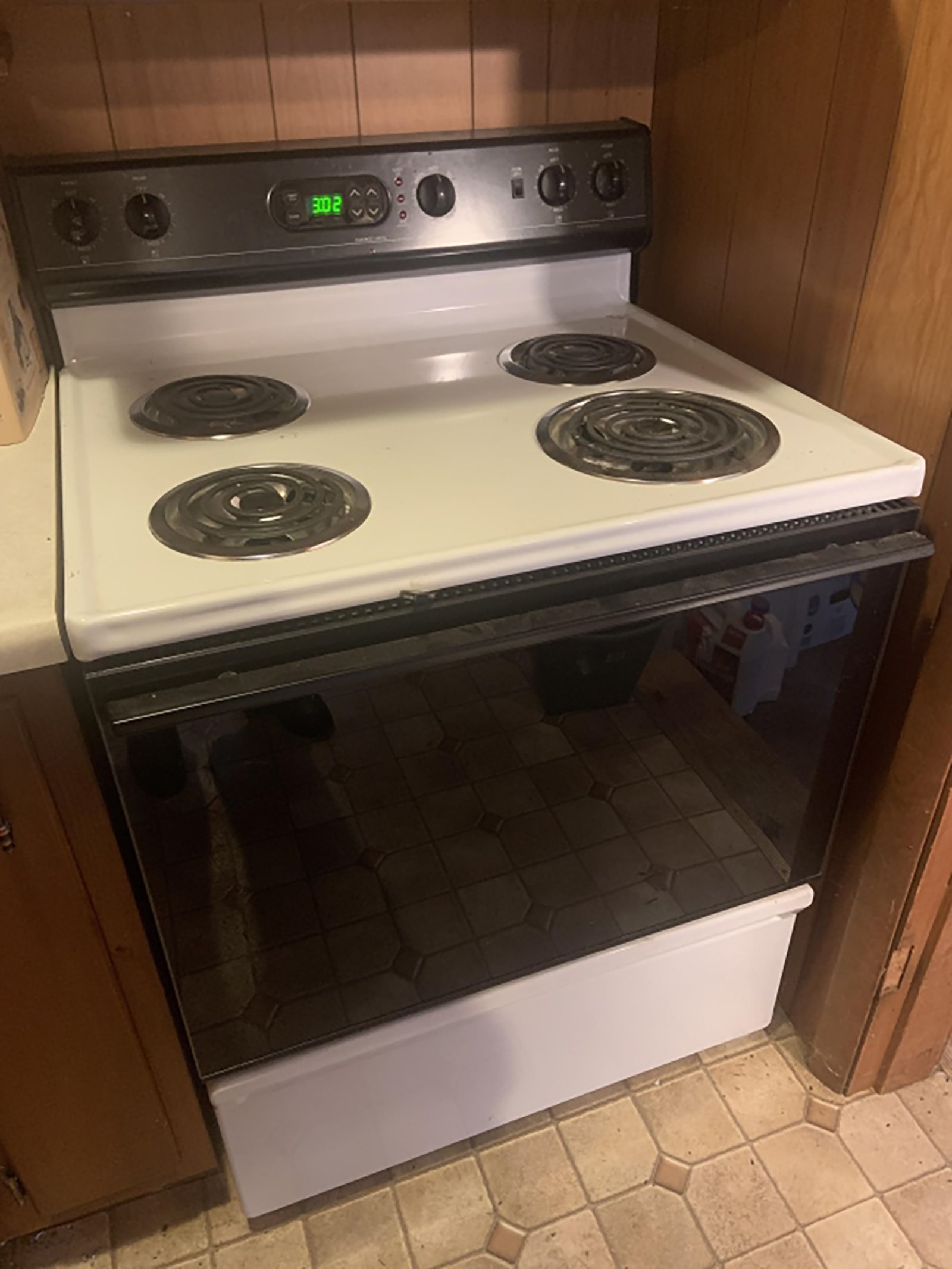 Property photo 310 - TIMED ONLINE ONLY AUCTION - PERSONAL PROPERTY - AUBURN, IN
