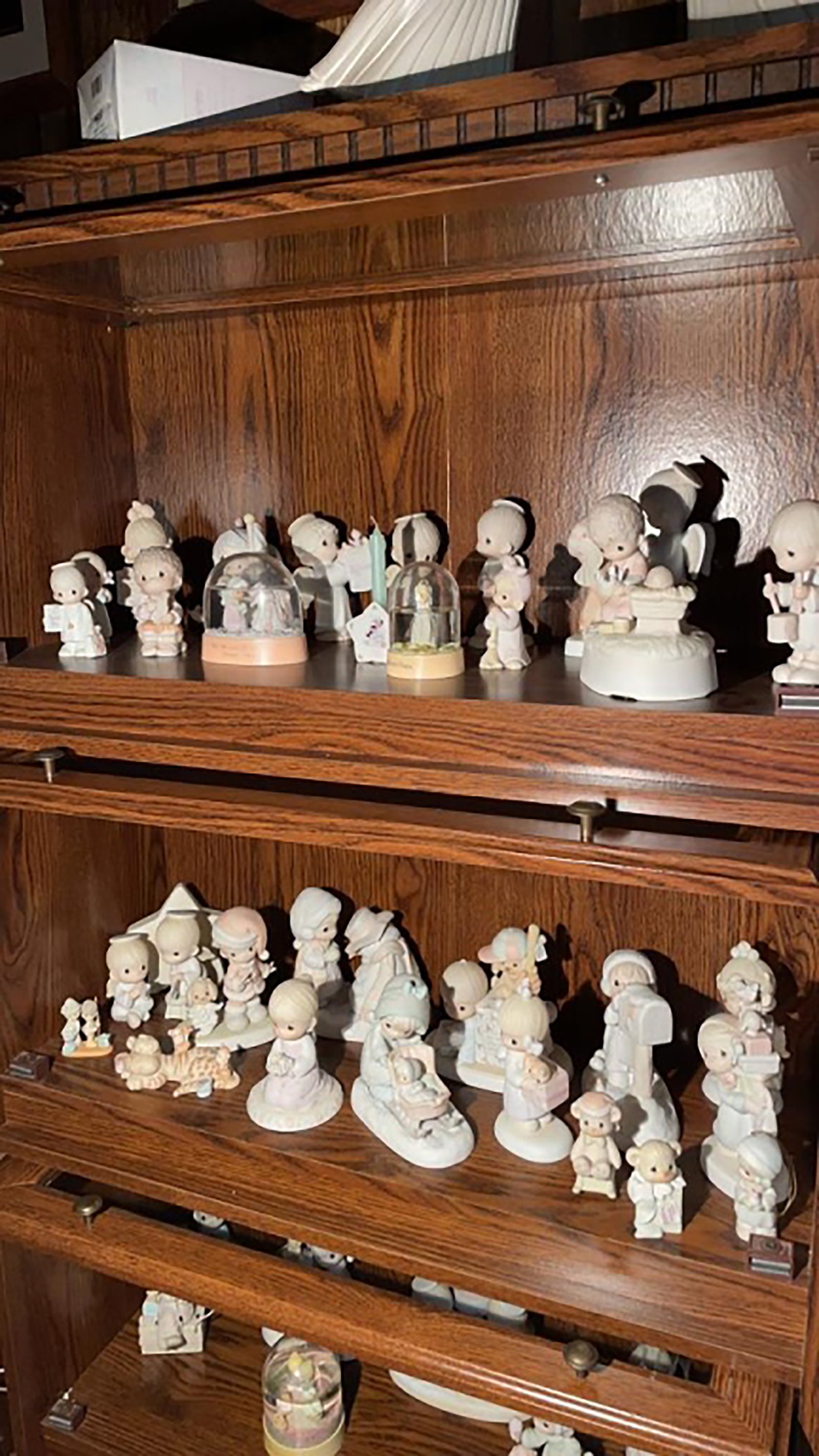 Property photo 388 - TIMED ONLINE ONLY AUCTION - PERSONAL PROPERTY - AUBURN, IN