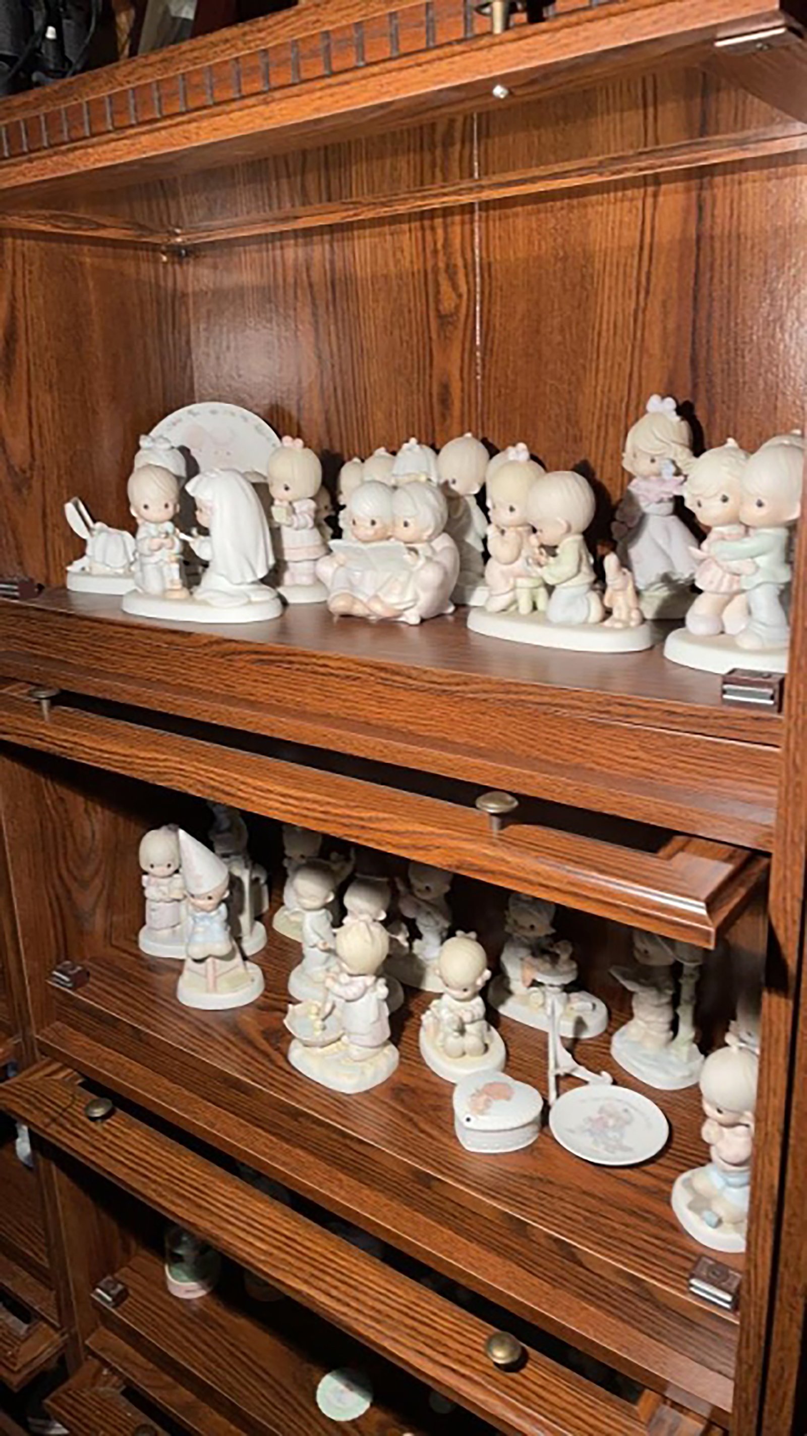 Property photo 391 - TIMED ONLINE ONLY AUCTION - PERSONAL PROPERTY - AUBURN, IN