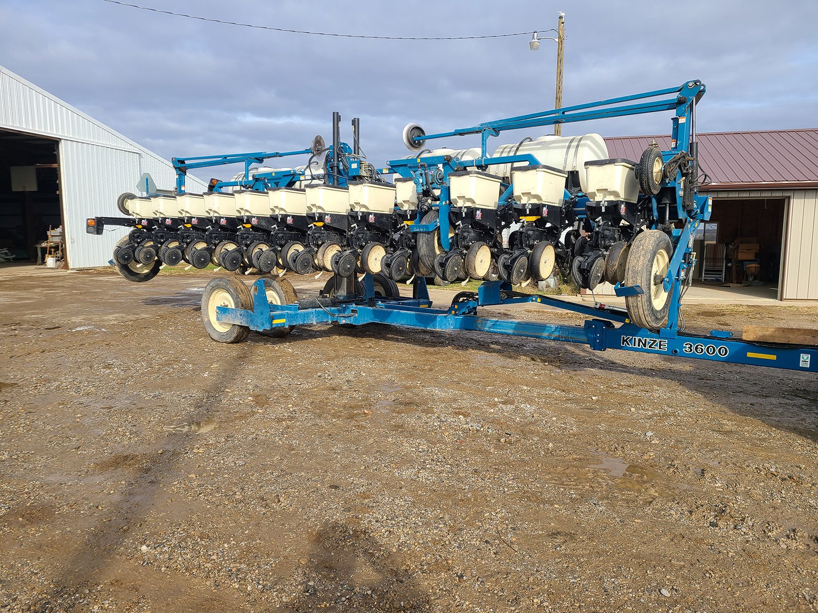Property photo 25 - TIMED ONLINE ONLY - FARM EQUIPMENT AUCTION - DEKALB COUNTY, IN