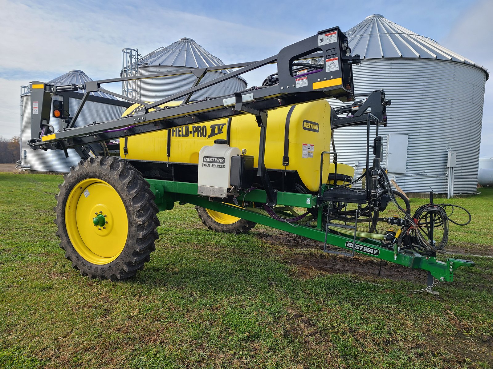 Property photo 5 - TIMED ONLINE ONLY - FARM EQUIPMENT AUCTION - DEKALB COUNTY, IN