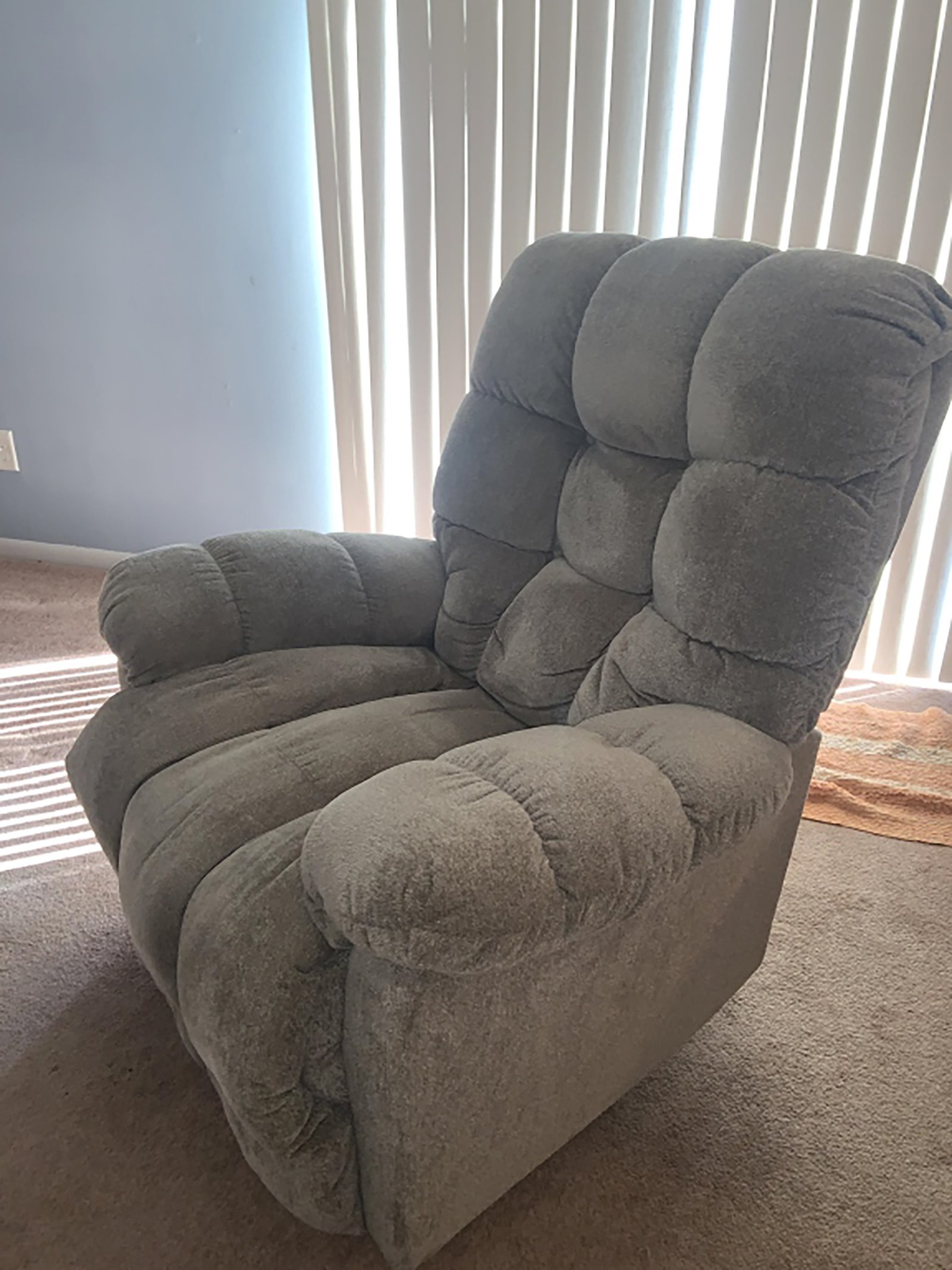 Property photo 20 - TIMED ONLINE ONLY AUCTION - PERSONAL PROPERTY - FORT WAYNE, IN