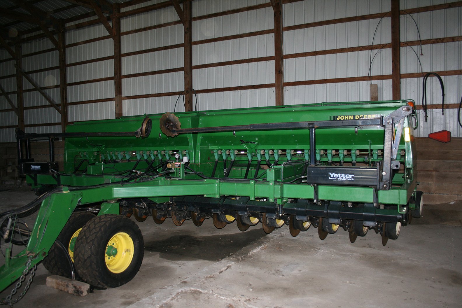 Property photo 11 - FARM EQUIPMENT AUCTION - SWAYZEE, IN