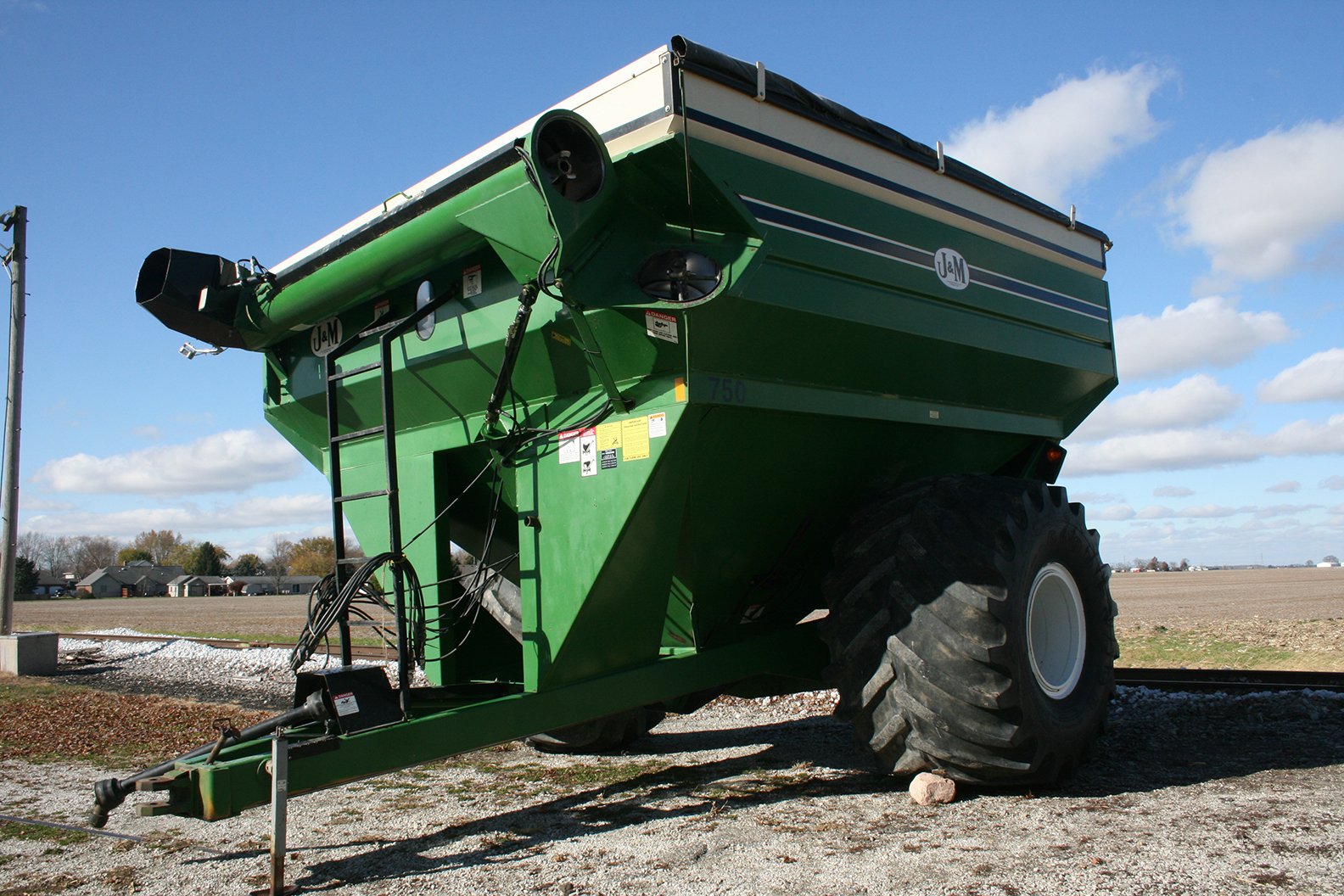 Property photo 63 - FARM EQUIPMENT AUCTION - SWAYZEE, IN