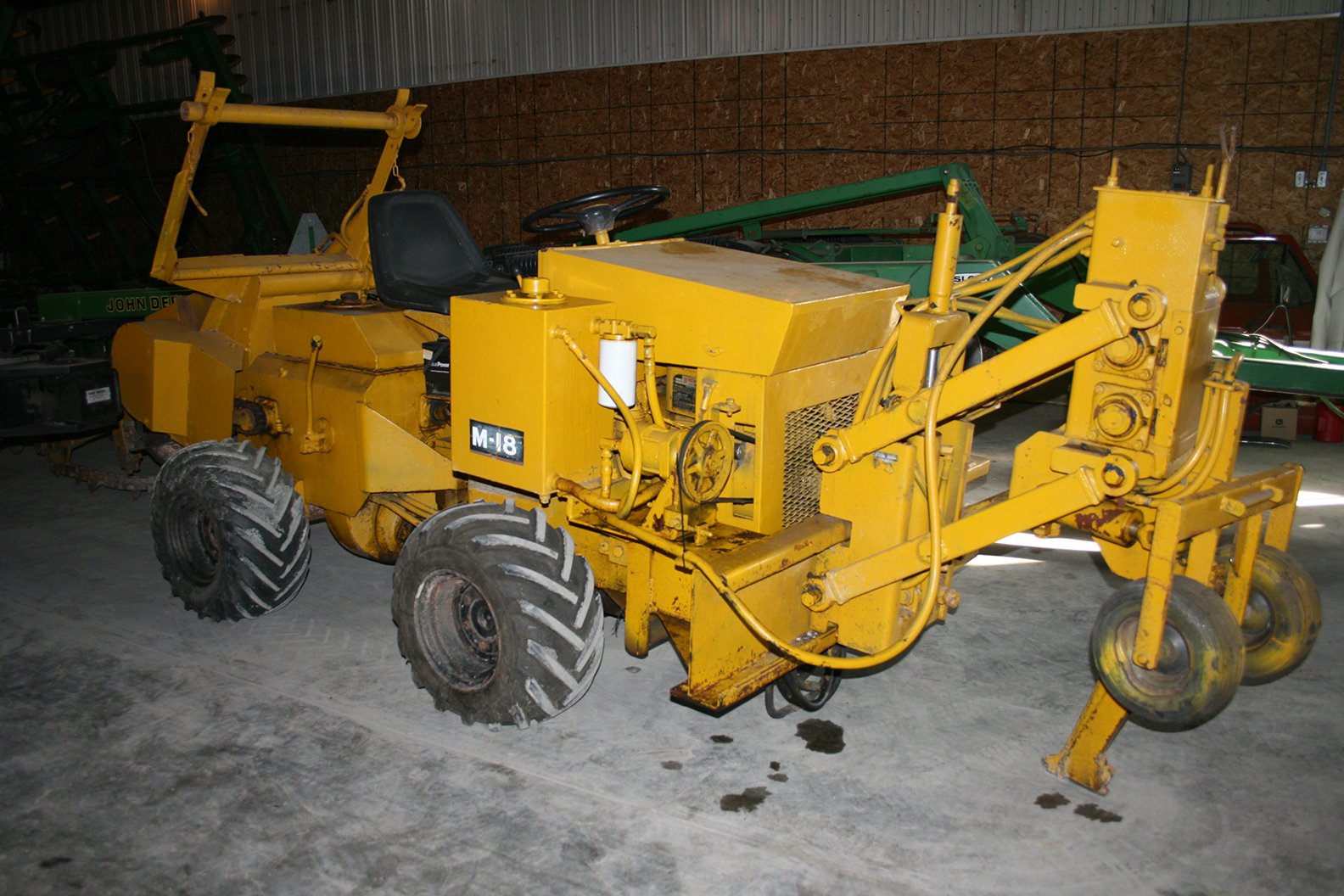 Property photo 64 - FARM EQUIPMENT AUCTION - SWAYZEE, IN
