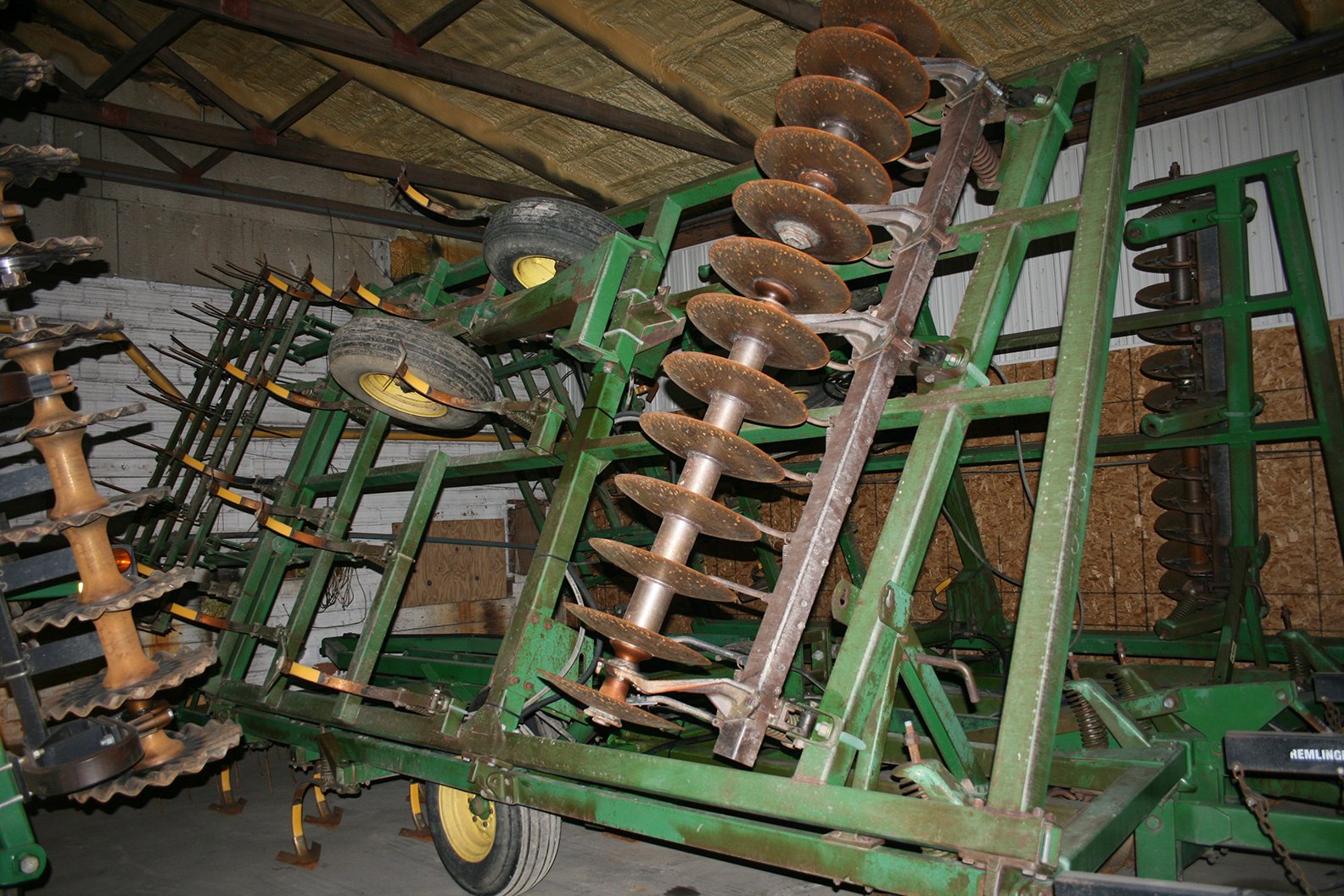 Property photo 15 - FARM EQUIPMENT AUCTION - SWAYZEE, IN