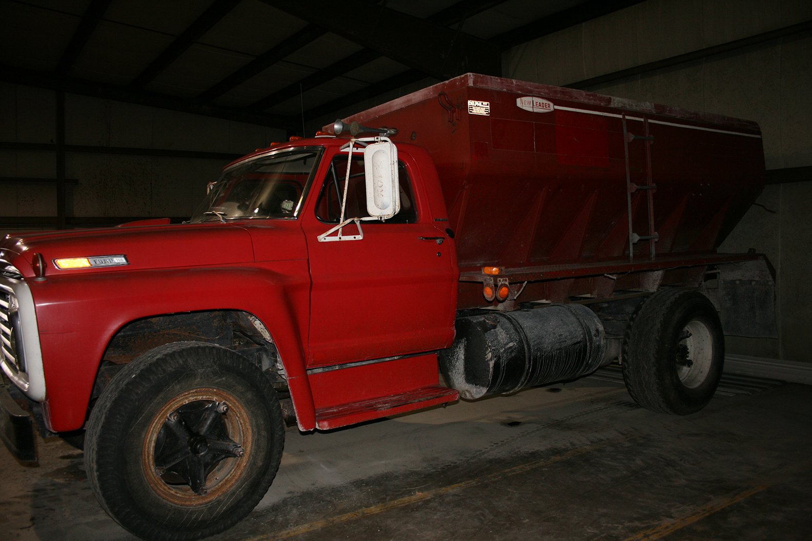Property photo 74 - FARM EQUIPMENT AUCTION - SWAYZEE, IN
