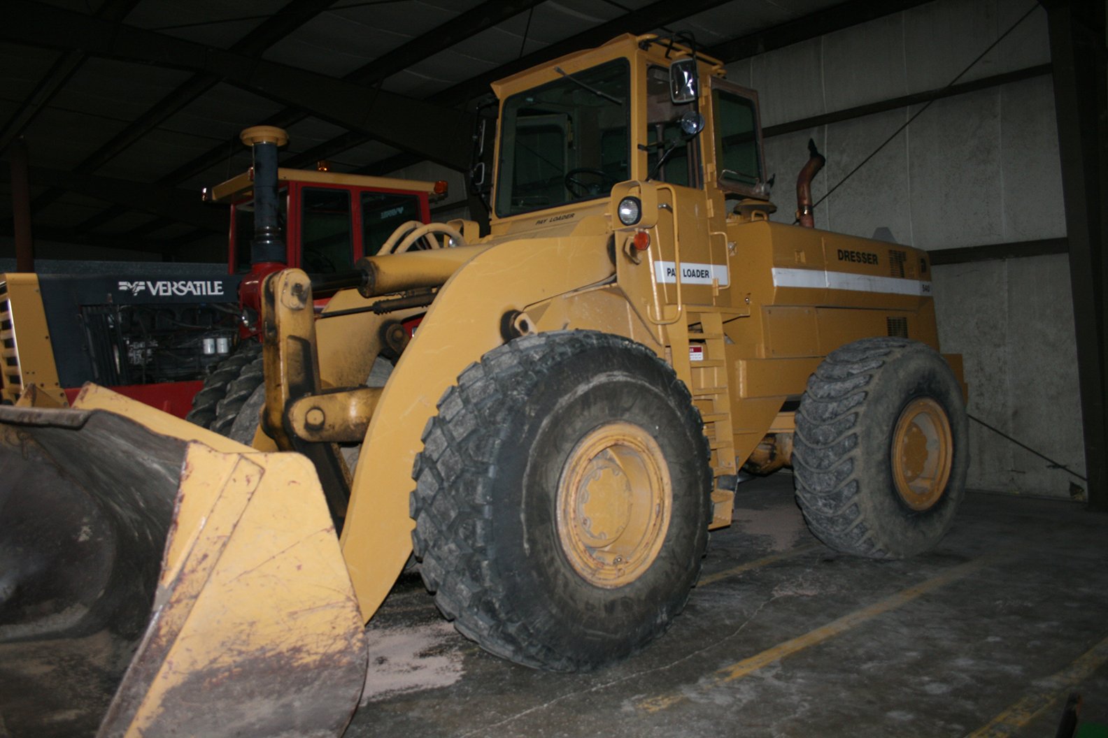 Property photo 61 - FARM EQUIPMENT AUCTION - SWAYZEE, IN