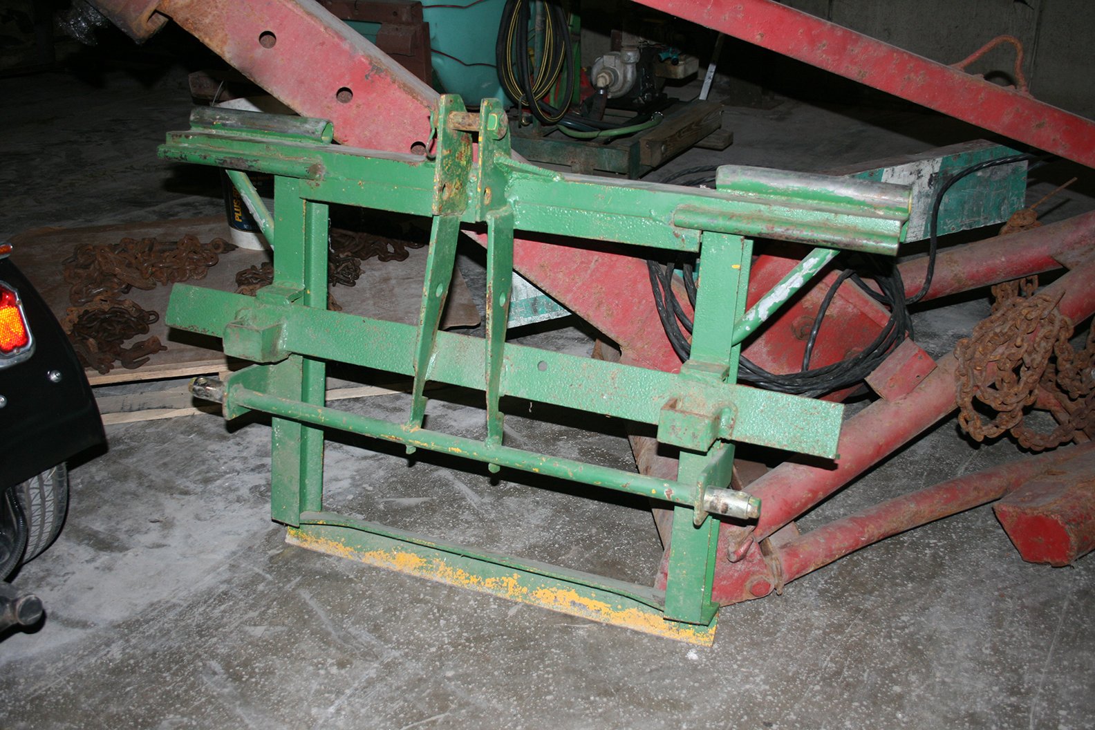 Property photo 87 - FARM EQUIPMENT AUCTION - SWAYZEE, IN