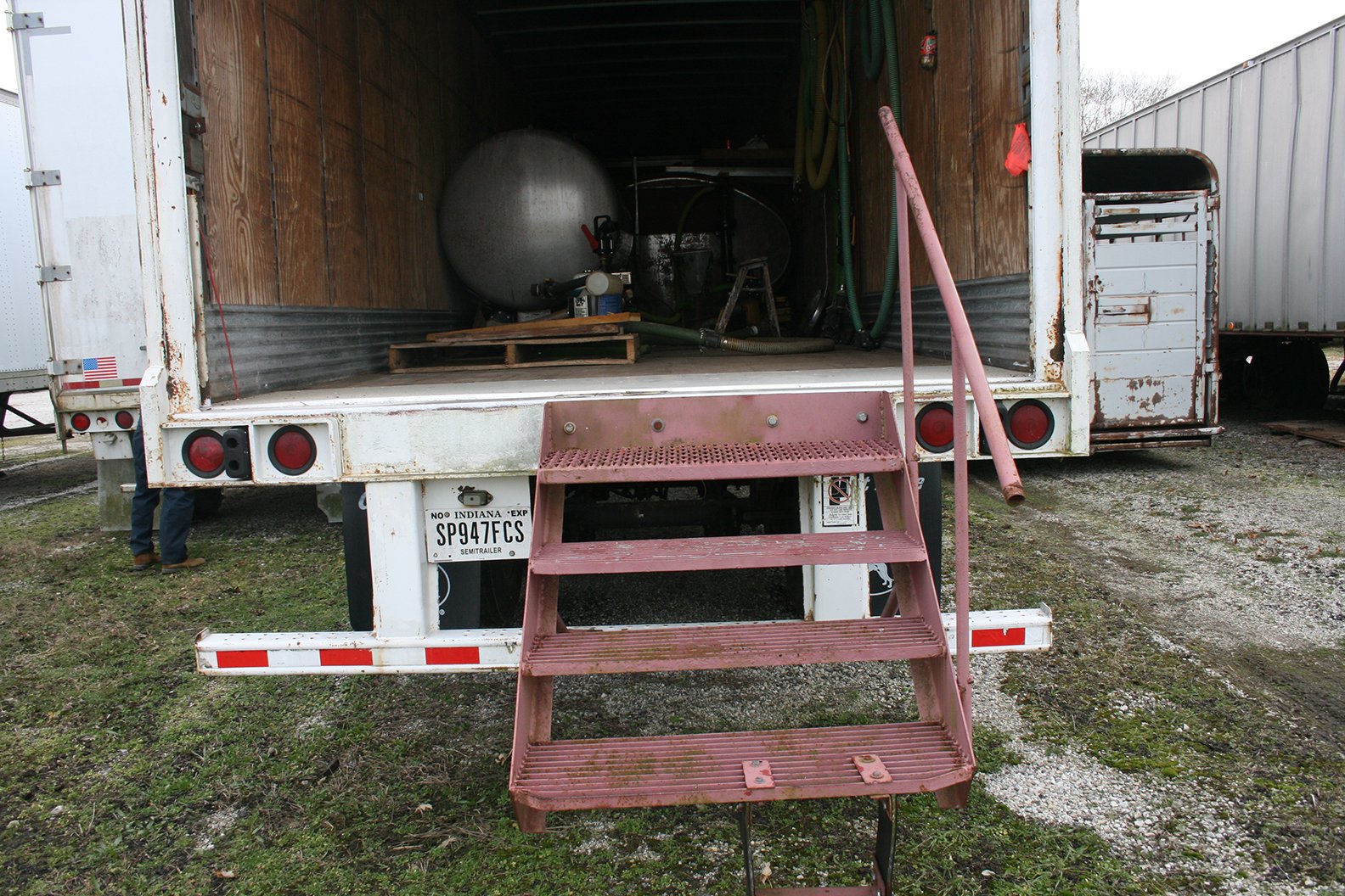 Property photo 55 - FARM EQUIPMENT AUCTION - SWAYZEE, IN