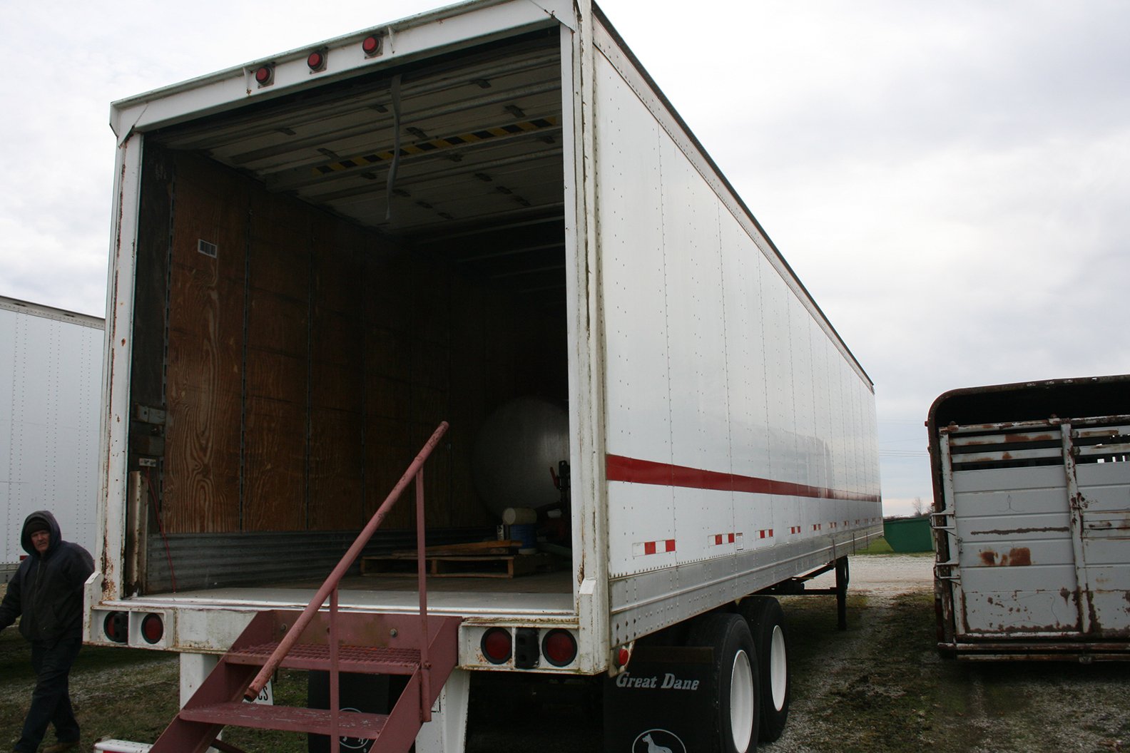 Property photo 51 - FARM EQUIPMENT AUCTION - SWAYZEE, IN