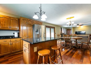 Property photo 32 - REAL ESTATE FOR SALE - BEAUTIFUL COUNTRY HOME - 2.75+/- ACRES
