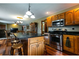 Property photo 33 - REAL ESTATE FOR SALE - BEAUTIFUL COUNTRY HOME - 2.75+/- ACRES