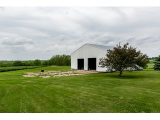 Property photo 15 - REAL ESTATE FOR SALE - BEAUTIFUL COUNTRY HOME - 2.75+/- ACRES