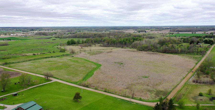 For sale: Real Estate Listing - Property for Sale - 40+/- Acres - Northwest corner of E 500 N and N 675 E in Fremont, Indiana-Steuben County 