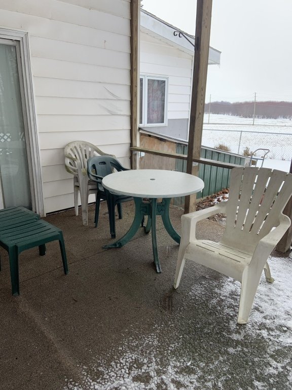 Property photo 325 - TIMED ONLINE PERSONAL PROPERTY AUCTION IN ALLEN COUNTY, IN