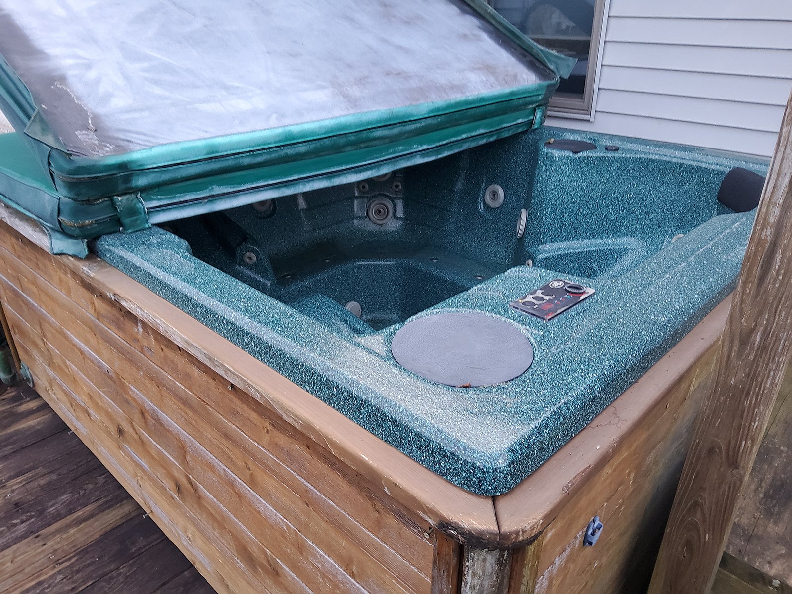 Property photo 105 - TIMED ONLINE ONLY AUCTION - PERSONAL PROPERTY - FORT WAYNE, IN