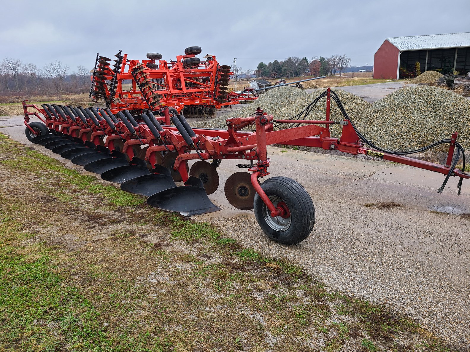 Property photo 27 - FARM EQUIPMENT AUCTION - BRANCH COUNTY, BRONSON, MI
