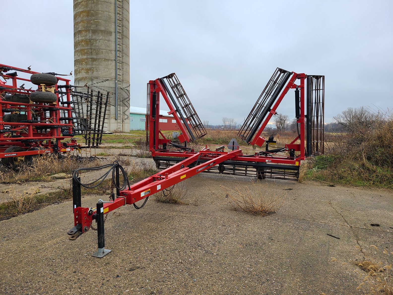 Property photo 24 - FARM EQUIPMENT AUCTION - BRANCH COUNTY, BRONSON, MI