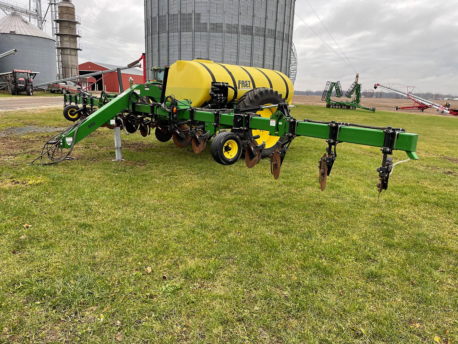 Property photo 15 - FARM EQUIPMENT AUCTION - BRANCH COUNTY, BRONSON, MI