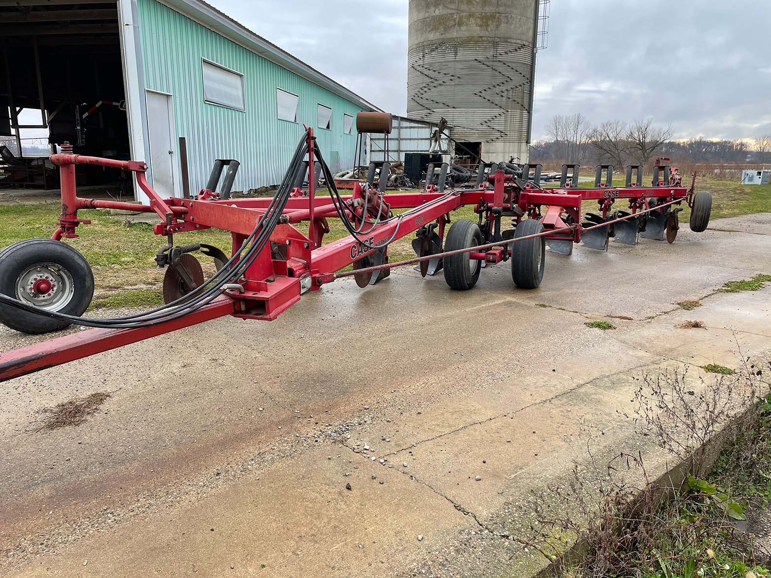 Property photo 12 - FARM EQUIPMENT AUCTION - BRANCH COUNTY, BRONSON, MI