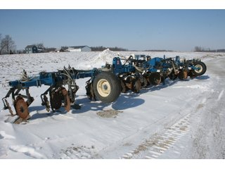 Property photo 105 - FARM EQUIPMENT AUCTION - WHITLEY COUNTY, INDIANA