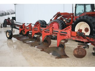 Property photo 135 - FARM EQUIPMENT AUCTION - WHITLEY COUNTY, INDIANA