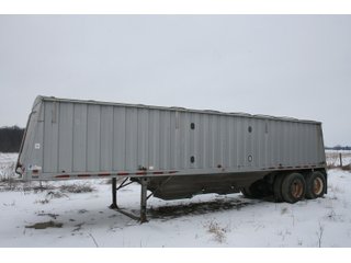 Property photo 171 - FARM EQUIPMENT AUCTION - WHITLEY COUNTY, INDIANA