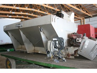 Property photo 220 - FARM EQUIPMENT AUCTION - WHITLEY COUNTY, INDIANA