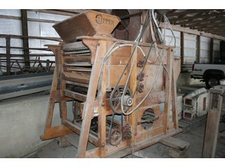 Property photo 231 - FARM EQUIPMENT AUCTION - WHITLEY COUNTY, INDIANA