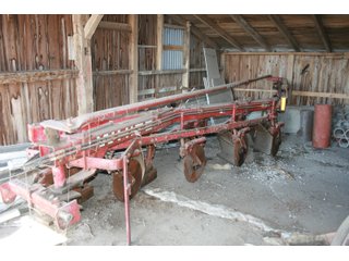 Property photo 49 - FARMERS GRAIN AND AG EQUIPMENT AUCTION - WILLSHIRE, OH