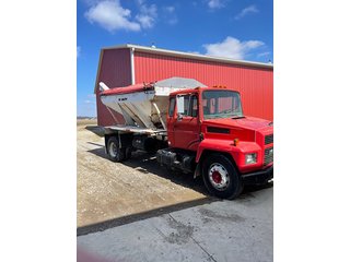 Property photo 237 - FARMERS GRAIN AND AG EQUIPMENT AUCTION - WILLSHIRE, OH