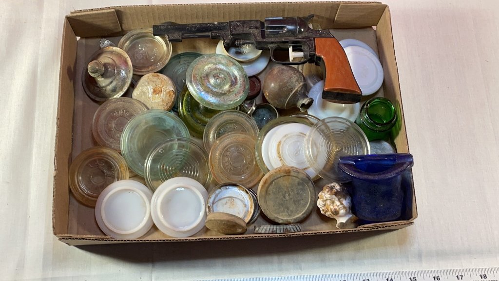 Property photo 31 - TIMED ONLINE ONLY PERSONAL PROPERTY AUCTION IN DEKALB COUNTY, IN