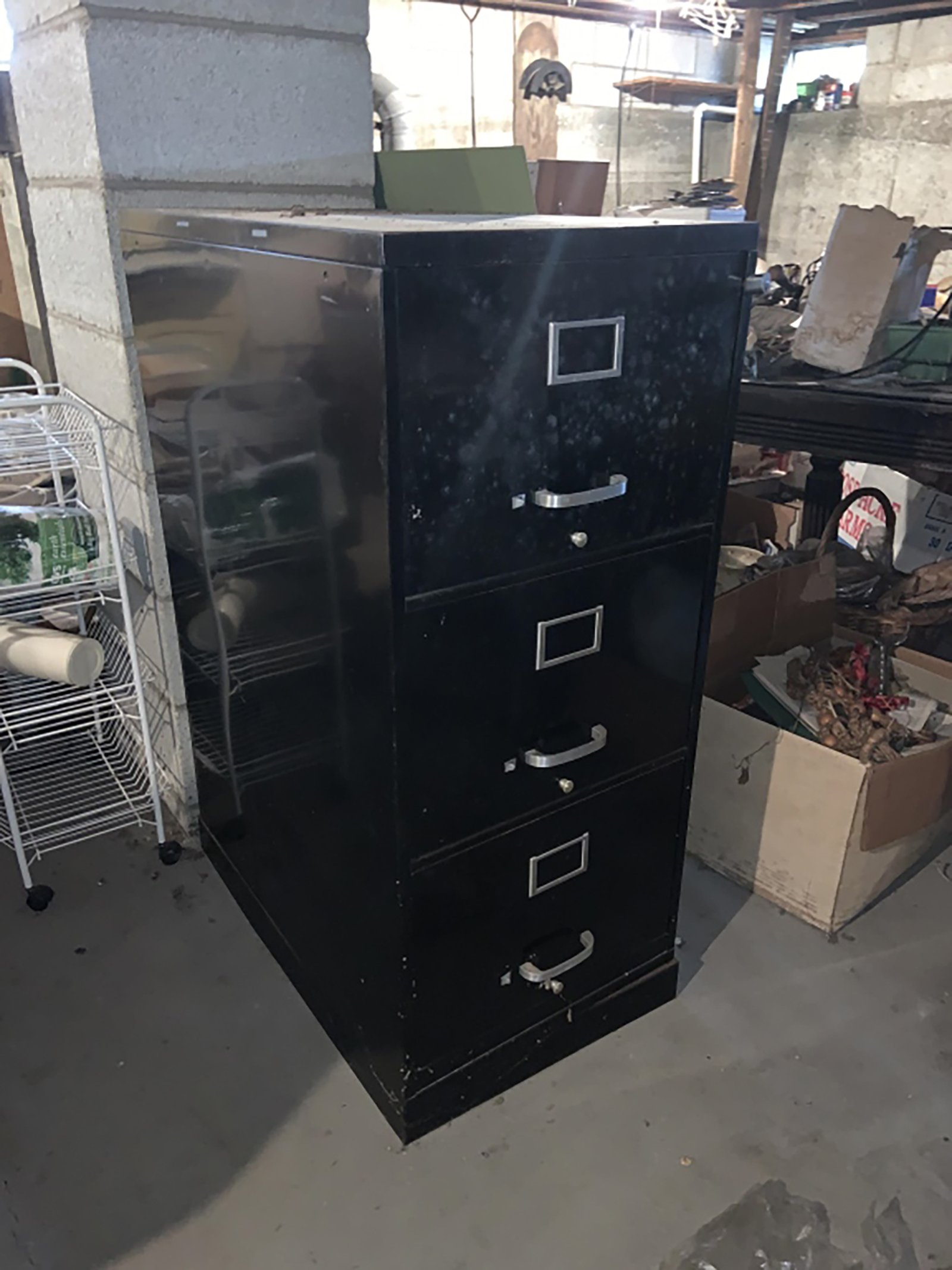 Property photo 245 - TIMED ONLINE ONLY - PERSONAL PROPERTY AUCTION - HOAGLAND, IN
