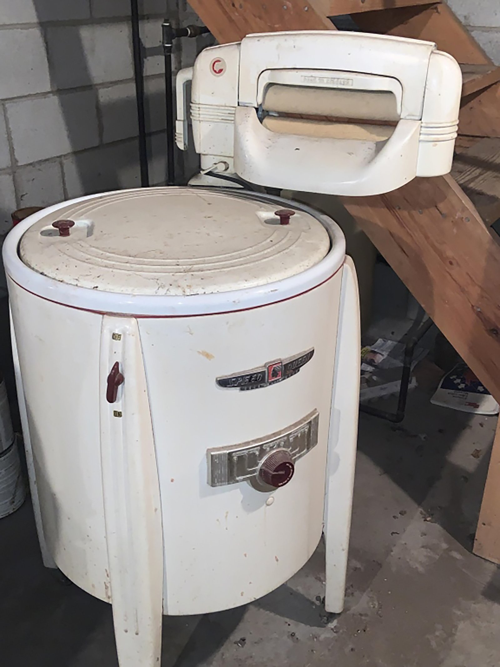 Property photo 263 - TIMED ONLINE ONLY - PERSONAL PROPERTY AUCTION - HOAGLAND, IN